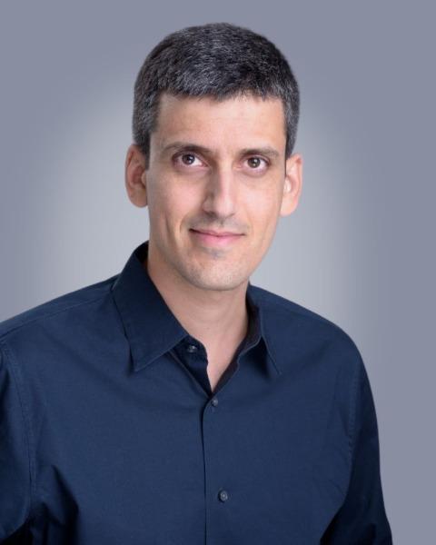 Yoav Naveh