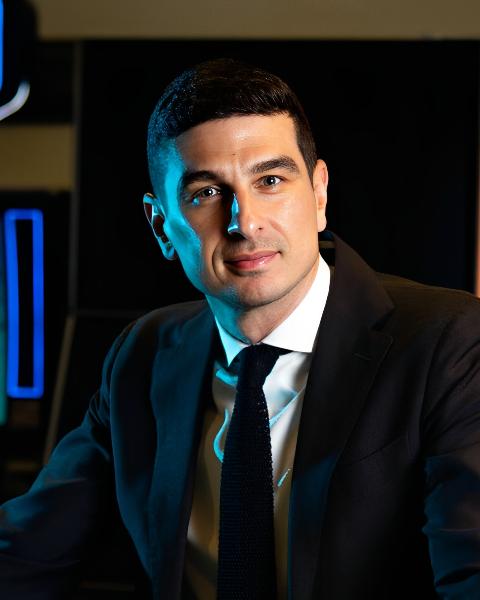 Kasra Ghaharian
