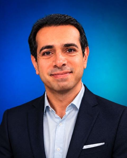 Mostafa Namian