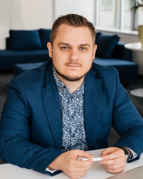 Max Ushchenko